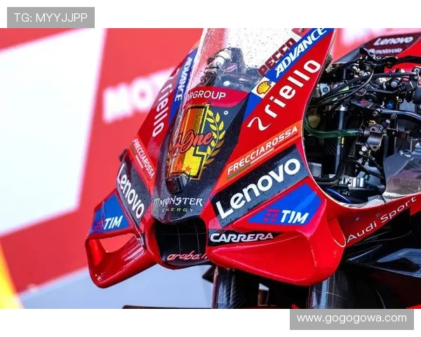MotoGP赛场再掀激烈战火新星强势冲击冠军格局引广泛关注