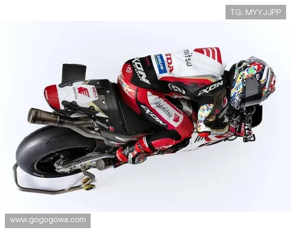 MotoGP赛季焦点之战:车手争夺年度桂冠剧情再升级激烈上演 MotoGP赛季焦点之战:车手争夺年度桂冠剧情再升级激烈上演