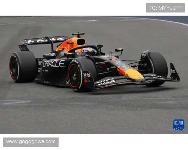 F1赛季精彩纷呈 红牛车队再创辉煌 梅赛德斯表现回暖 赛车圈未来发展趋势解析