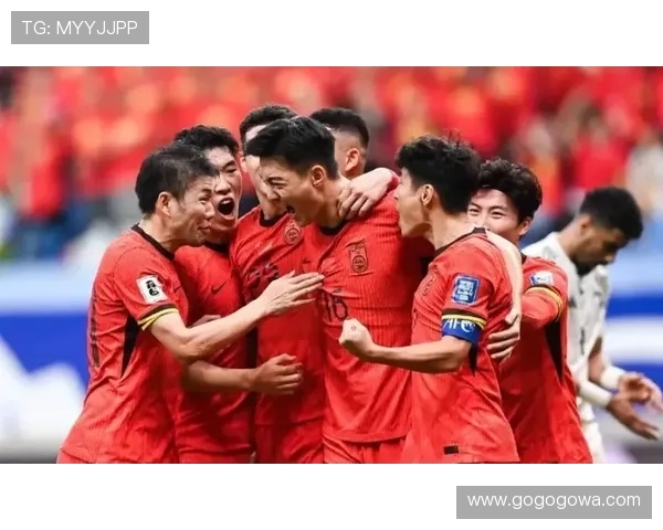 国足备战关键赛事新帅调整战术球迷期待赛场突破阵容磨合提升攻防效率